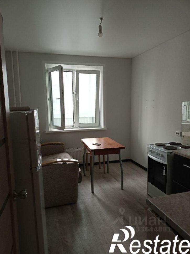 1-комн квартира улица Гашкова, 53 к2 с3,  д. 53 к2 с3