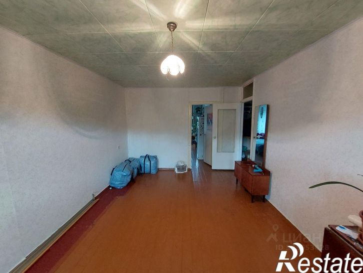 3-комн квартира улица Докучаева, 27В,  д. 27В