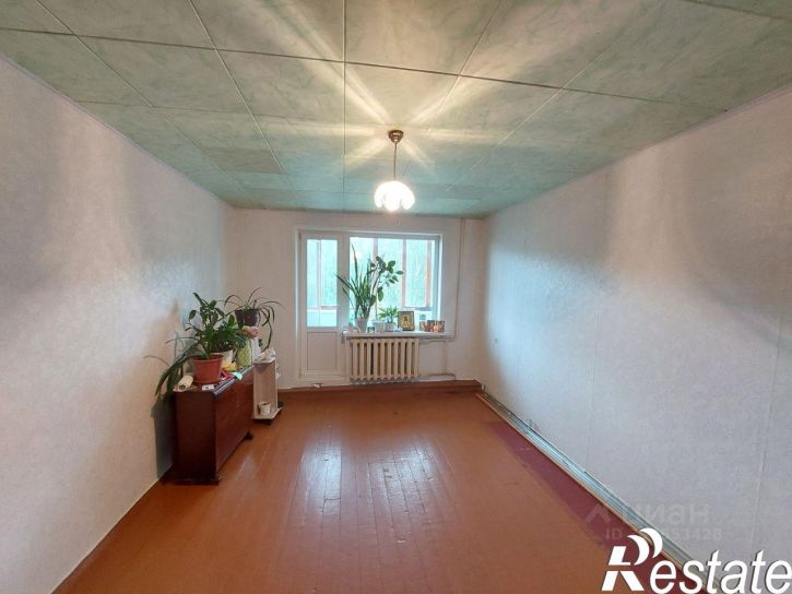3-комн квартира улица Докучаева, 27В,  д. 27В