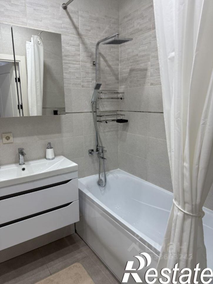 1-комн квартира бульвар Гагарина, 32Б,  д. 32Б