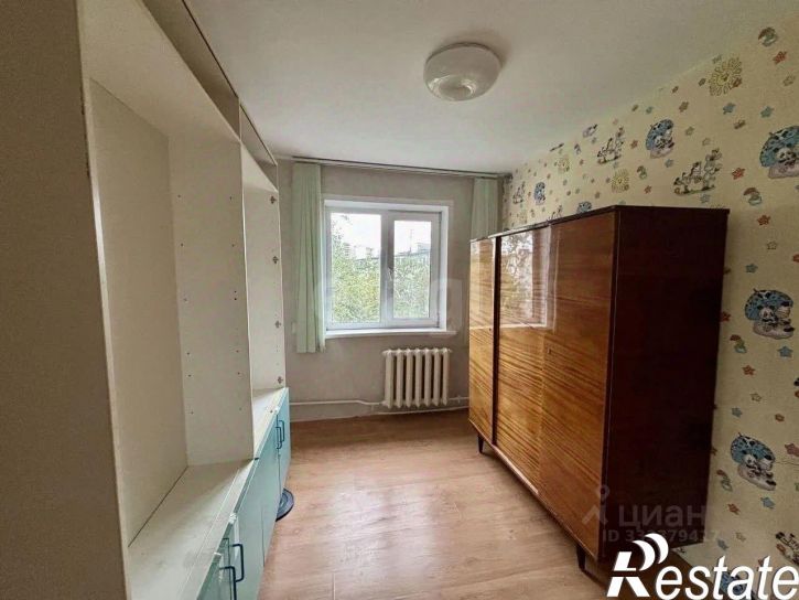 4-комн квартира улица Плеханова, 73,  д. 73