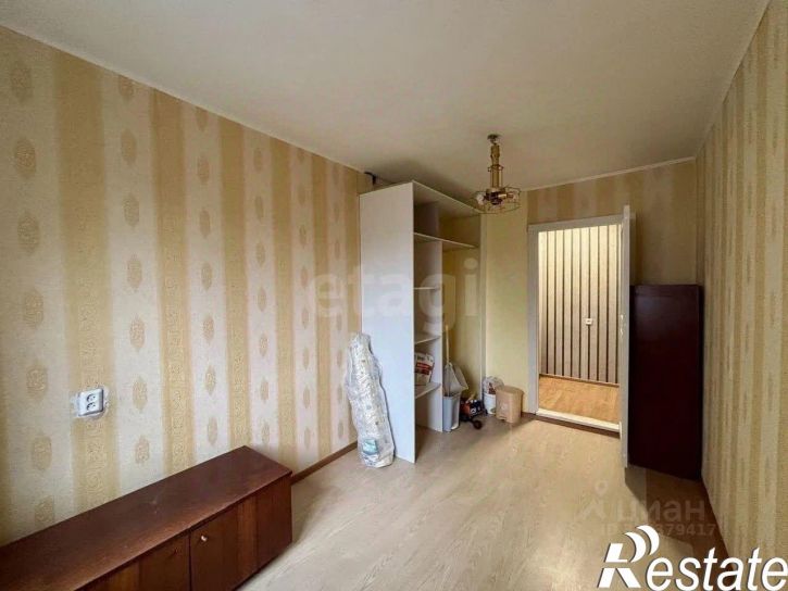 4-комн квартира улица Плеханова, 73,  д. 73