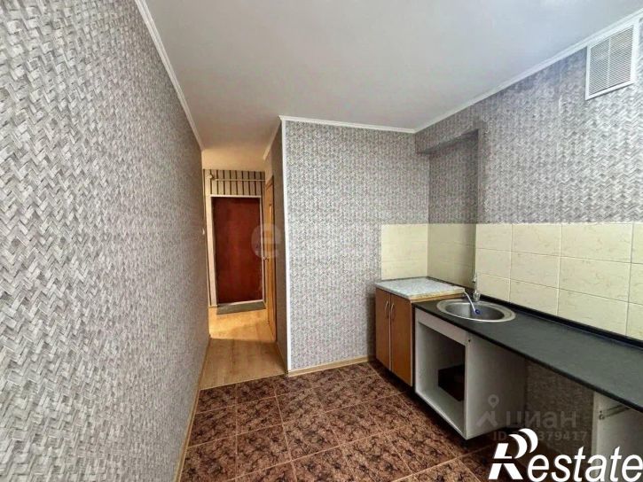 4-комн квартира улица Плеханова, 73,  д. 73
