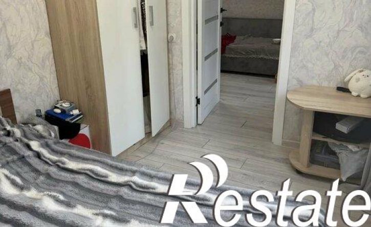 3-комн квартира улица Гашкова, 27Б,  д. 27Б