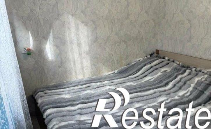3-комн квартира улица Гашкова, 27Б,  д. 27Б