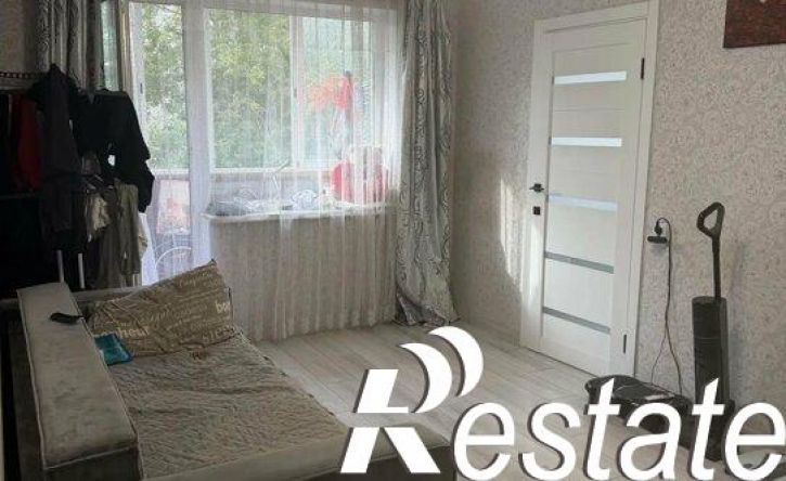3-комн квартира улица Гашкова, 27Б,  д. 27Б
