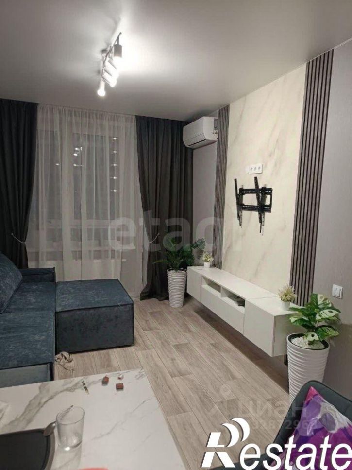 3-комн квартира улица Космонавта Леонова, 41,  д. 41