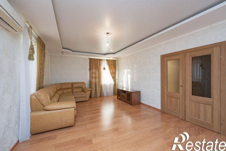 3-комн квартира улица Малкова, 24А,  д. 24А