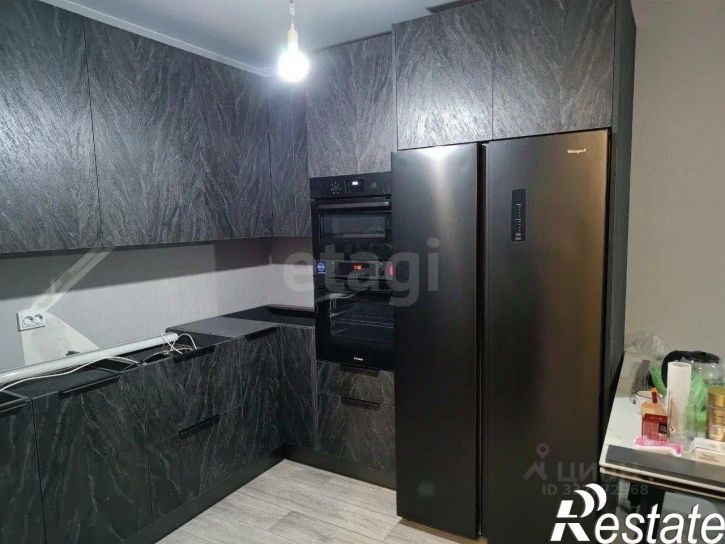 3-комн квартира улица Космонавта Леонова, 41,  д. 41