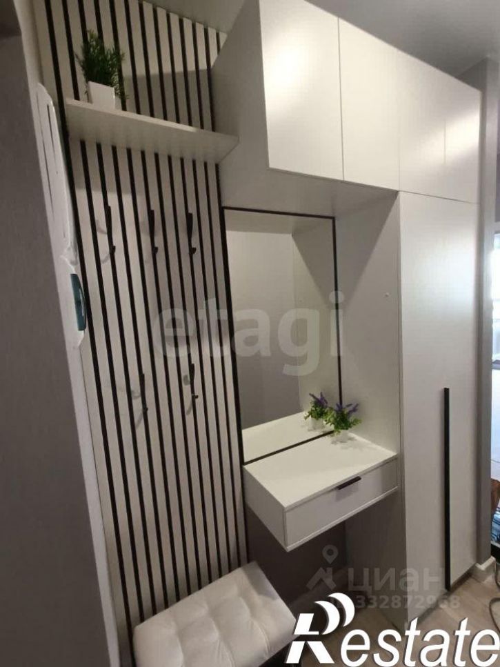 3-комн квартира улица Космонавта Леонова, 41,  д. 41