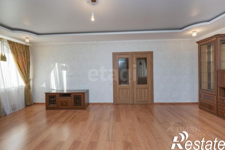 3-комн квартира улица Малкова, 24А,  д. 24А
