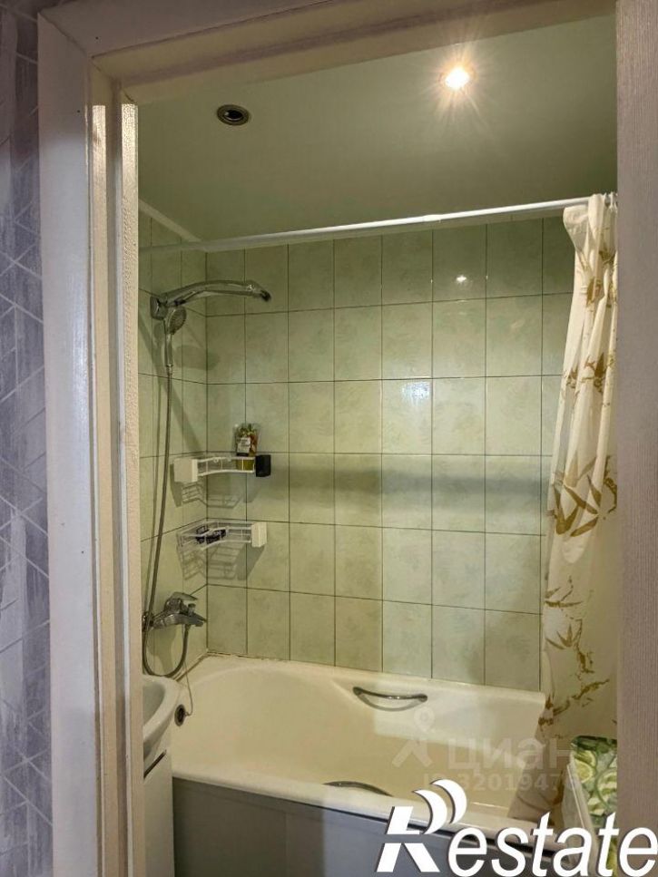 2-комн квартира проспект Декабристов, 33,  д. 33
