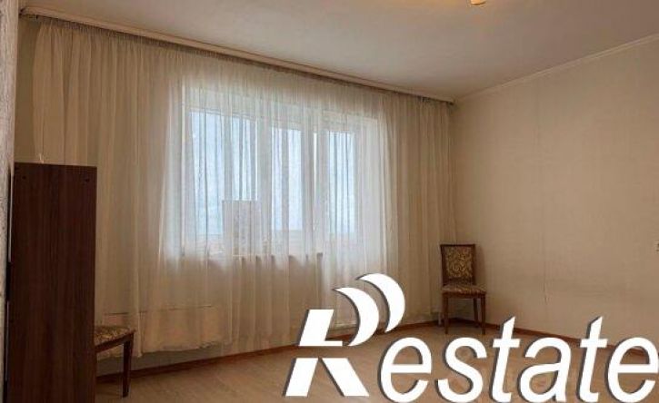 2-комн квартира улица Архитектора Свиязева, 8,  д. 8