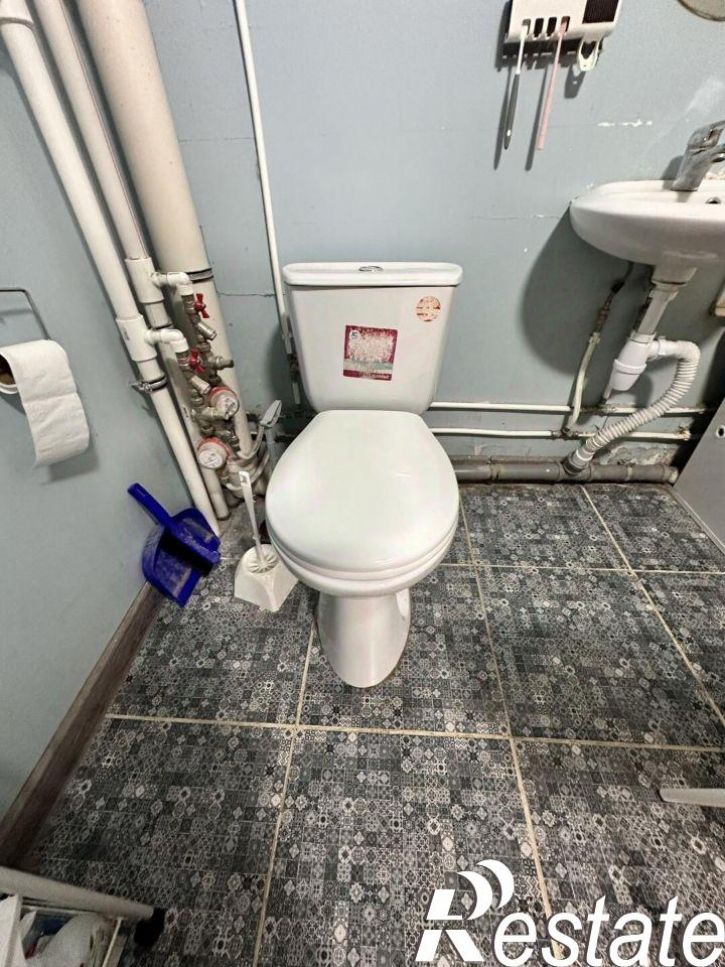 2-комн квартира улица Красные Казармы, 67,  д. 67