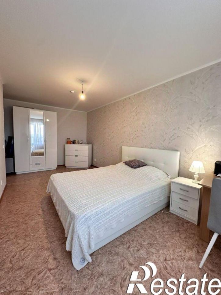 2-комн квартира улица Красные Казармы, 67,  д. 67