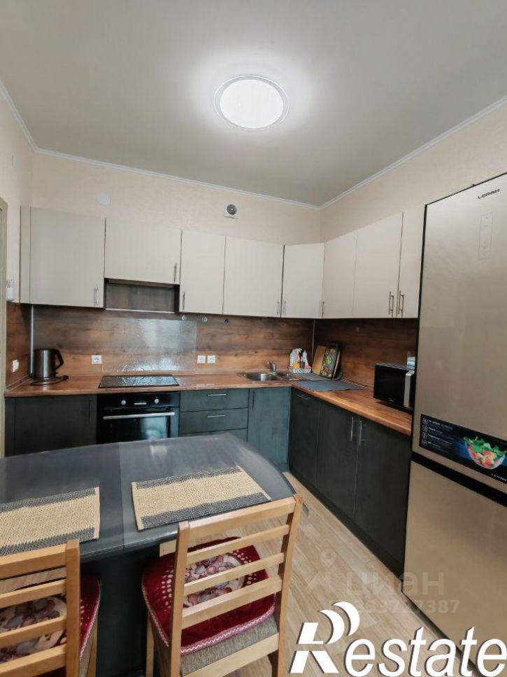 2-комн квартира бульвар Гагарина, 74В,  д. 74В