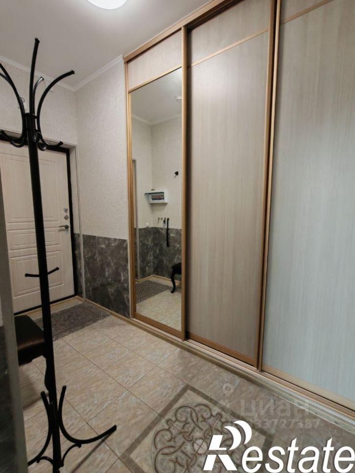 2-комн квартира бульвар Гагарина, 74В,  д. 74В