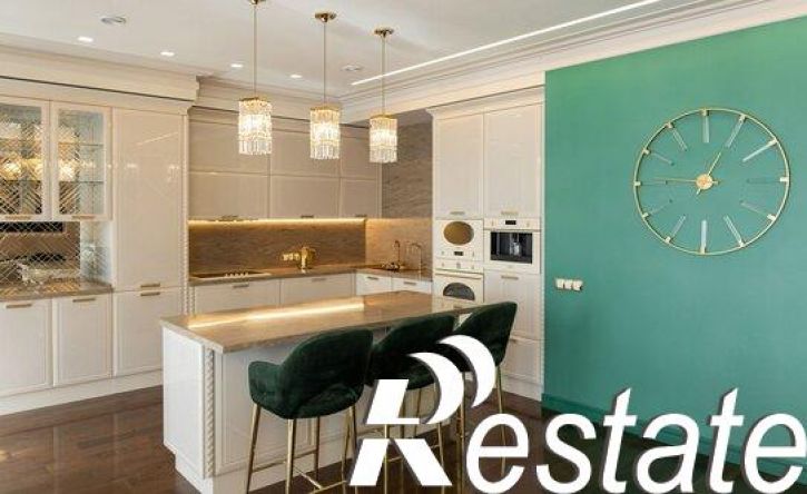 5-комн квартира улица Революции, 21,  д. 21