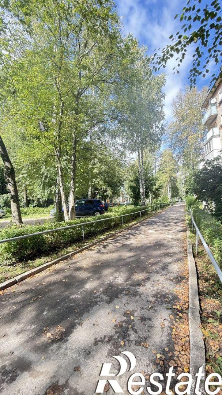 2-комн квартира улица Аркадия Гайдара, 16,  д. 16