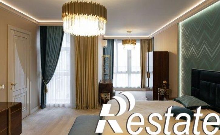 5-комн квартира улица Революции, 21,  д. 21