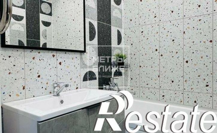 2-комн квартира улица Яблочкова, 38Б,  д. 38Б