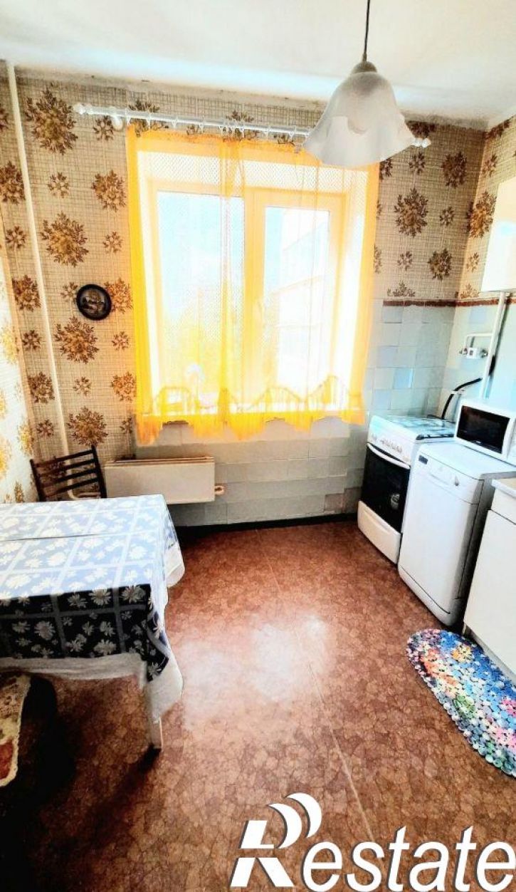 3-комн квартира улица Старцева, 7,  д. 7