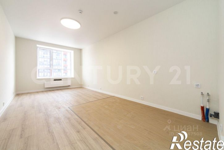 2-комн квартира улица Дзержинского, 31Б,  д. 31Б