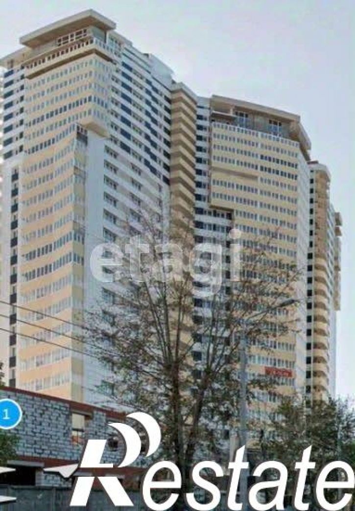 3-комн квартира улица Окулова, 62,  д. 62