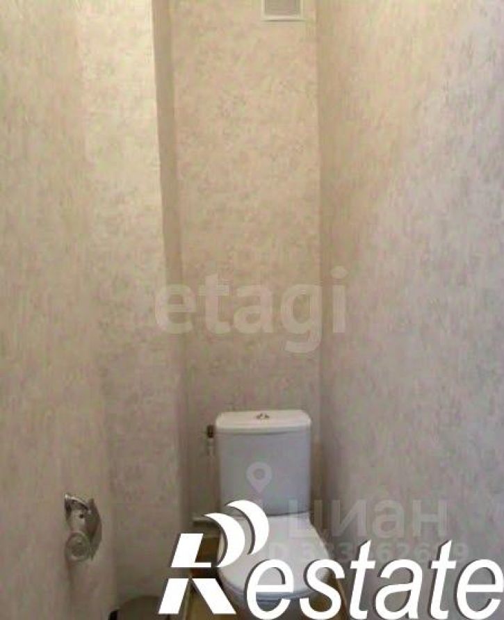 3-комн квартира улица Окулова, 62,  д. 62