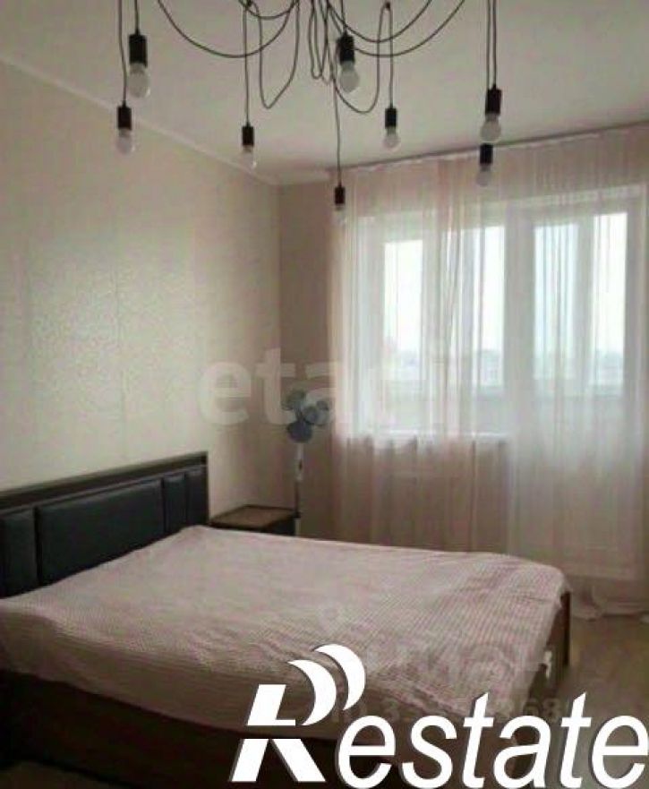 3-комн квартира улица Окулова, 62,  д. 62