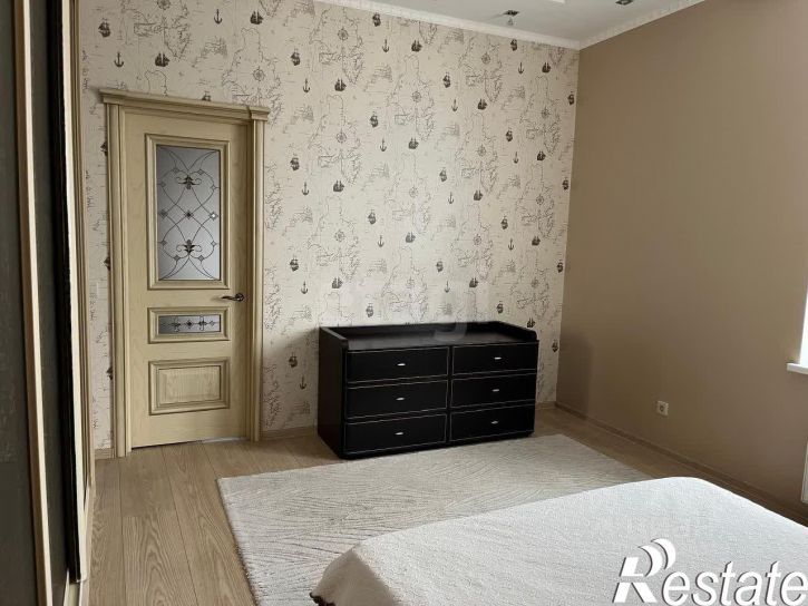 3-комн квартира Екатерининская улица, 87,  д. 87