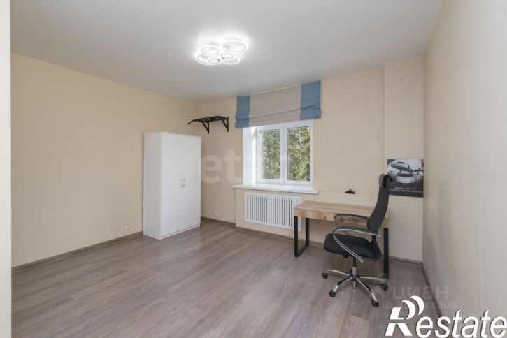 2-комн квартира улица Клары Цеткин, 2,  д. 2