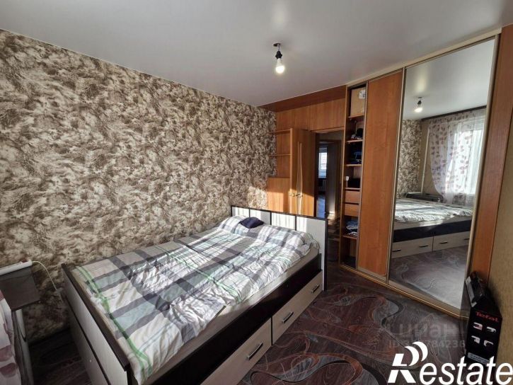 3-комн квартира улица Докучаева, 28,  д. 28