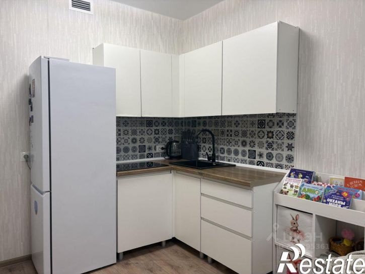 2-комн квартира Сапфирная улица, 13,  д. 13