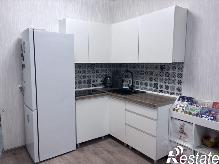 2-комн квартира Сапфирная улица, 13,  д. 13