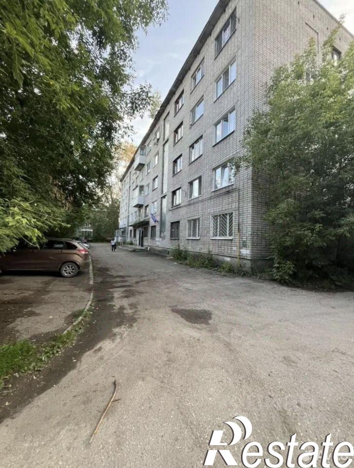 Купить комнату за 750 000 рублей на улица Охотников, 22