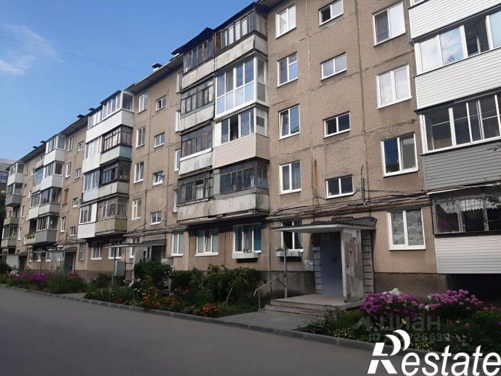 2-комн квартира улица Крисанова, 3,  д. 3