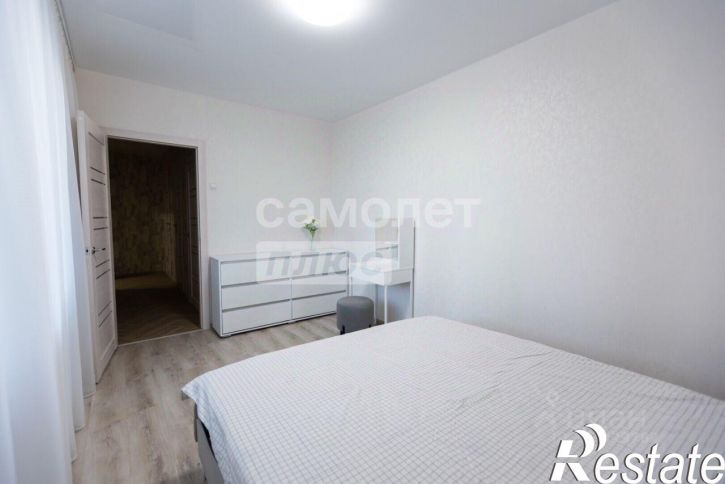 2-комн квартира улица Мильчакова, 37,  д. 37