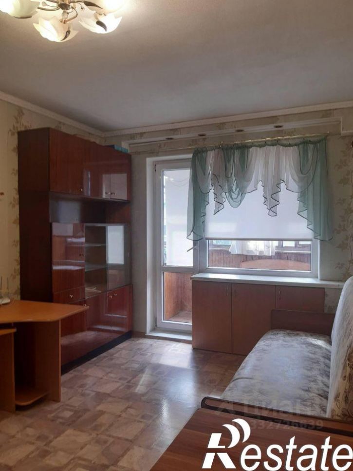 2-комн квартира улица Крисанова, 3,  д. 3