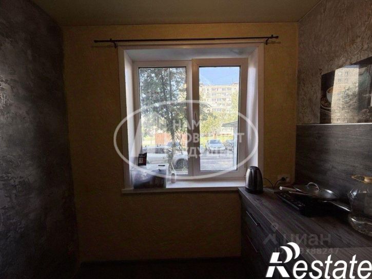2-комн квартира улица Архитектора Свиязева, 24,  д. 24