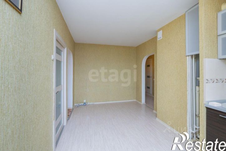 3-комн квартира проспект Декабристов, 20,  д. 20