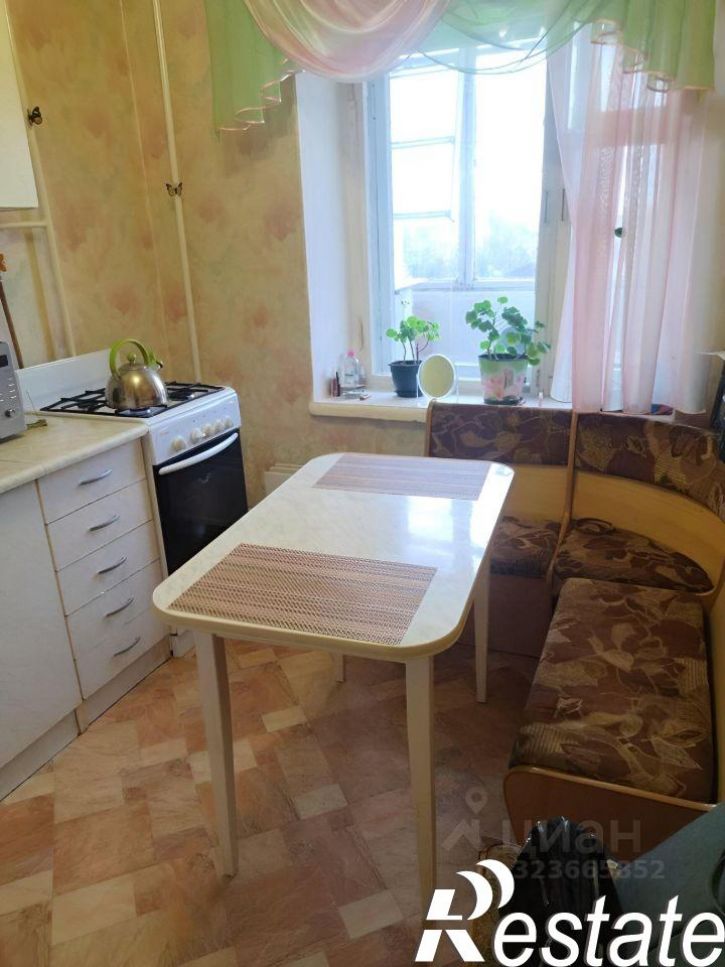 2-комн квартира улица Лузенина, 12,  д. 12