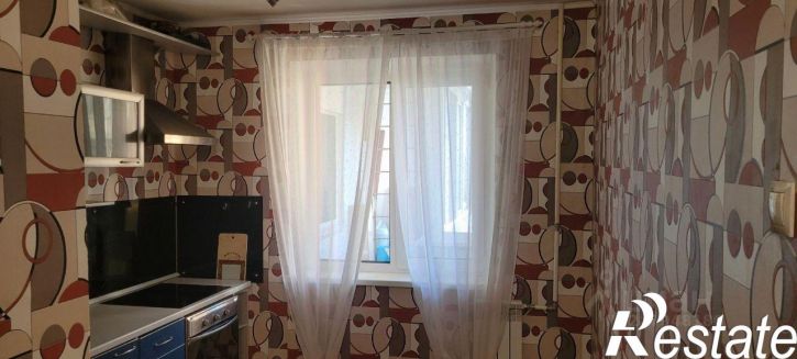 2-комн квартира улица Кронита, 4,  д. 4