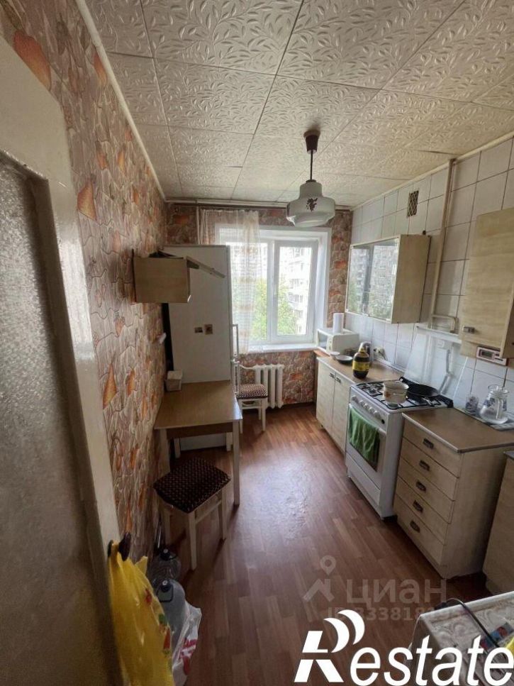 3-комн квартира улица Желябова, 15,  д. 15