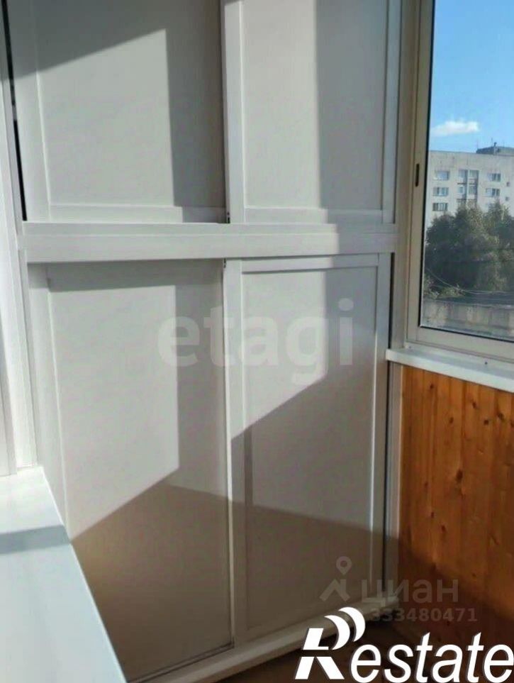 2-комн квартира проспект Декабристов, 1,  д. 1