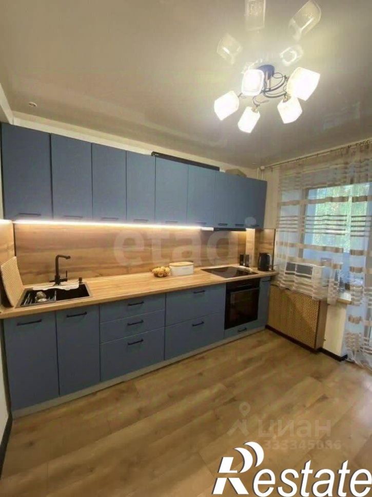 2-комн квартира улица Мира, 76А,  д. 76А