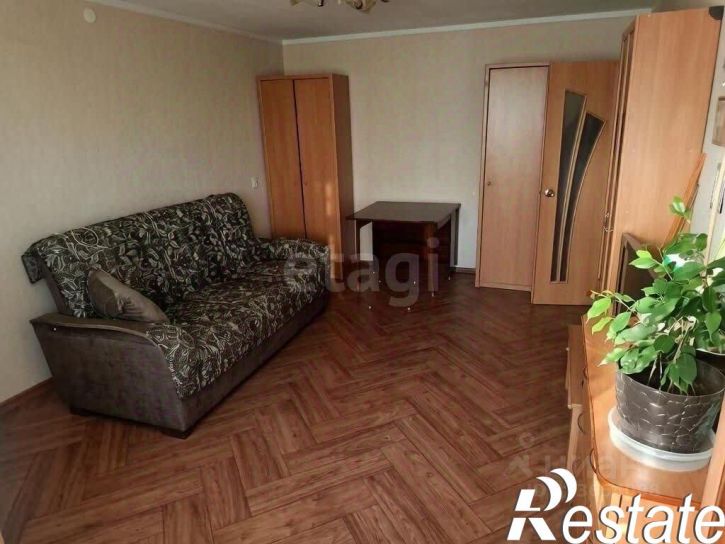2-комн квартира улица Адмирала Ушакова, 55/2,  д. 55/2