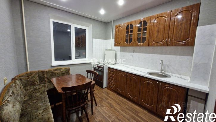3-комн квартира Уинская улица, 11,  д. 11