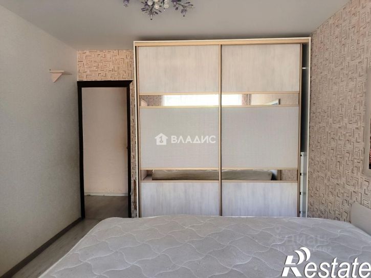 3-комн квартира улица Чернышевского, 1,  д. 1
