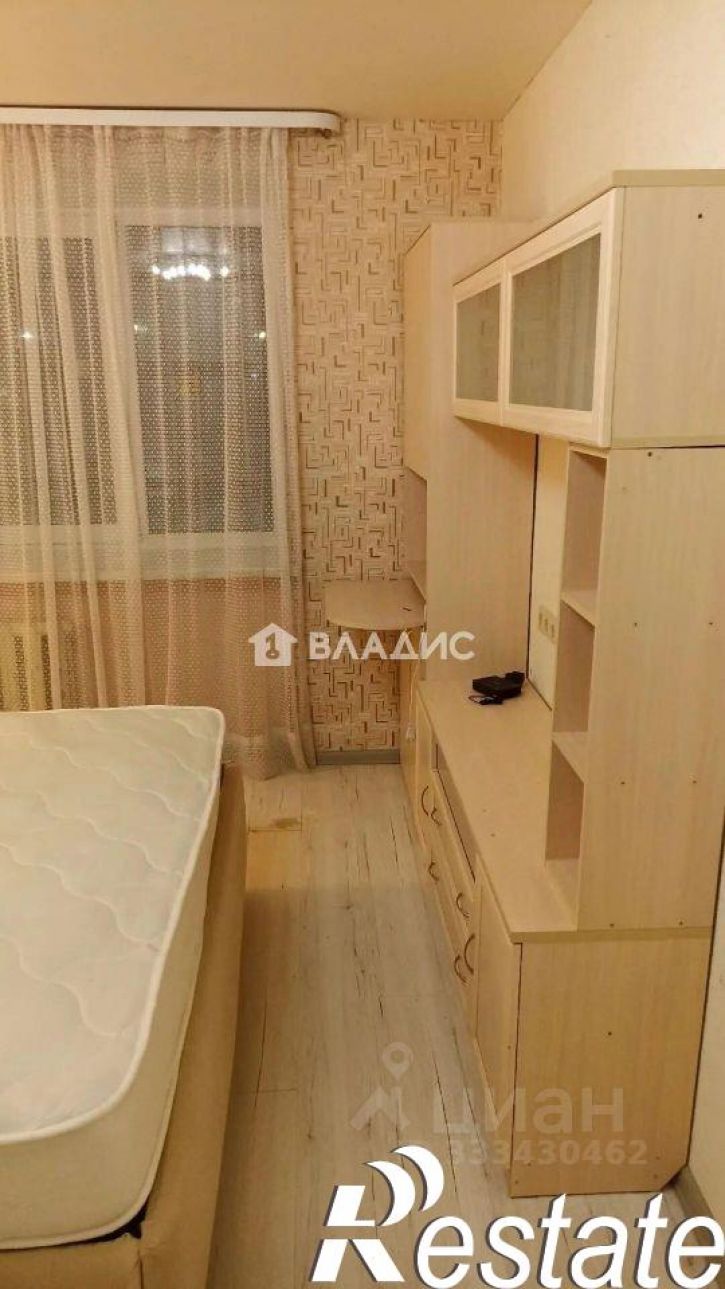 3-комн квартира улица Чернышевского, 1,  д. 1